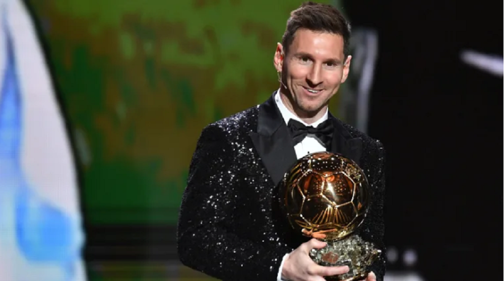 Messi yashyizwe ku ruhembe rw'imbere mu bashobora kuzatwara Ballon D'or