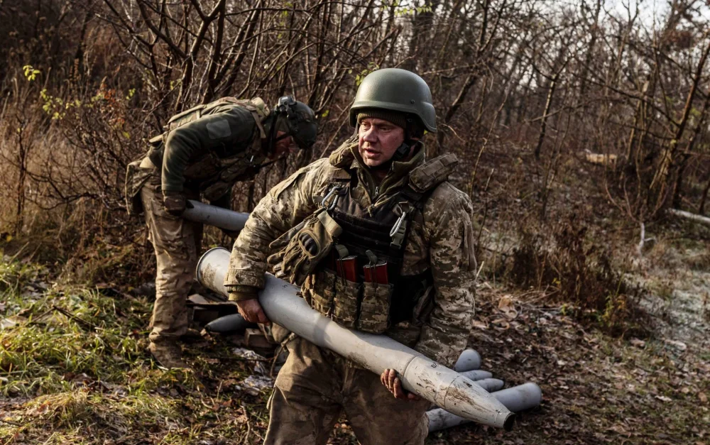 Ukraine yatangiye gushaka abarwanyi mu mfungwa