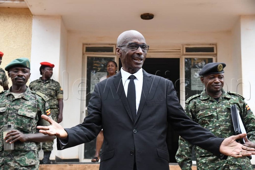 General Kayihura wari ukurikiranweho kohereza abashakishwa n'u Rwanda yabohowe