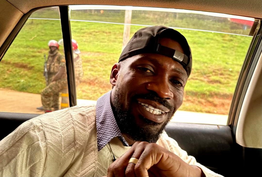 Akamwenyu ni kose ku muhanzi w'umunyapolitiki Bobi Wine