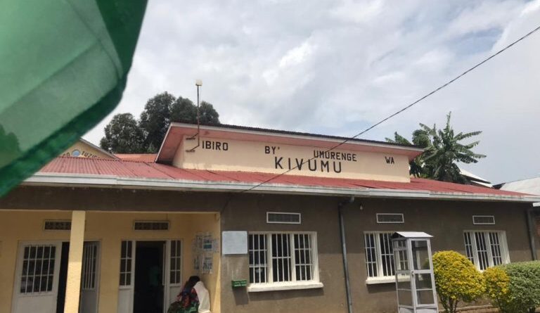 Rutsiro: SEDO afunzwe akekwaho kurya amafaranga ya Mutuelle 