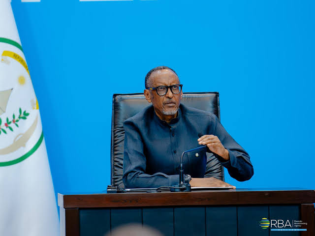 Rais Kagame awapa moyo wafanyabiashara baada ya moto kuchoma jengo la GOICO