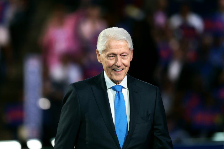 241010 bill clinton al 1009 4237f5