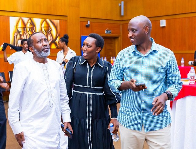 54243786276 000f43e8b1 z