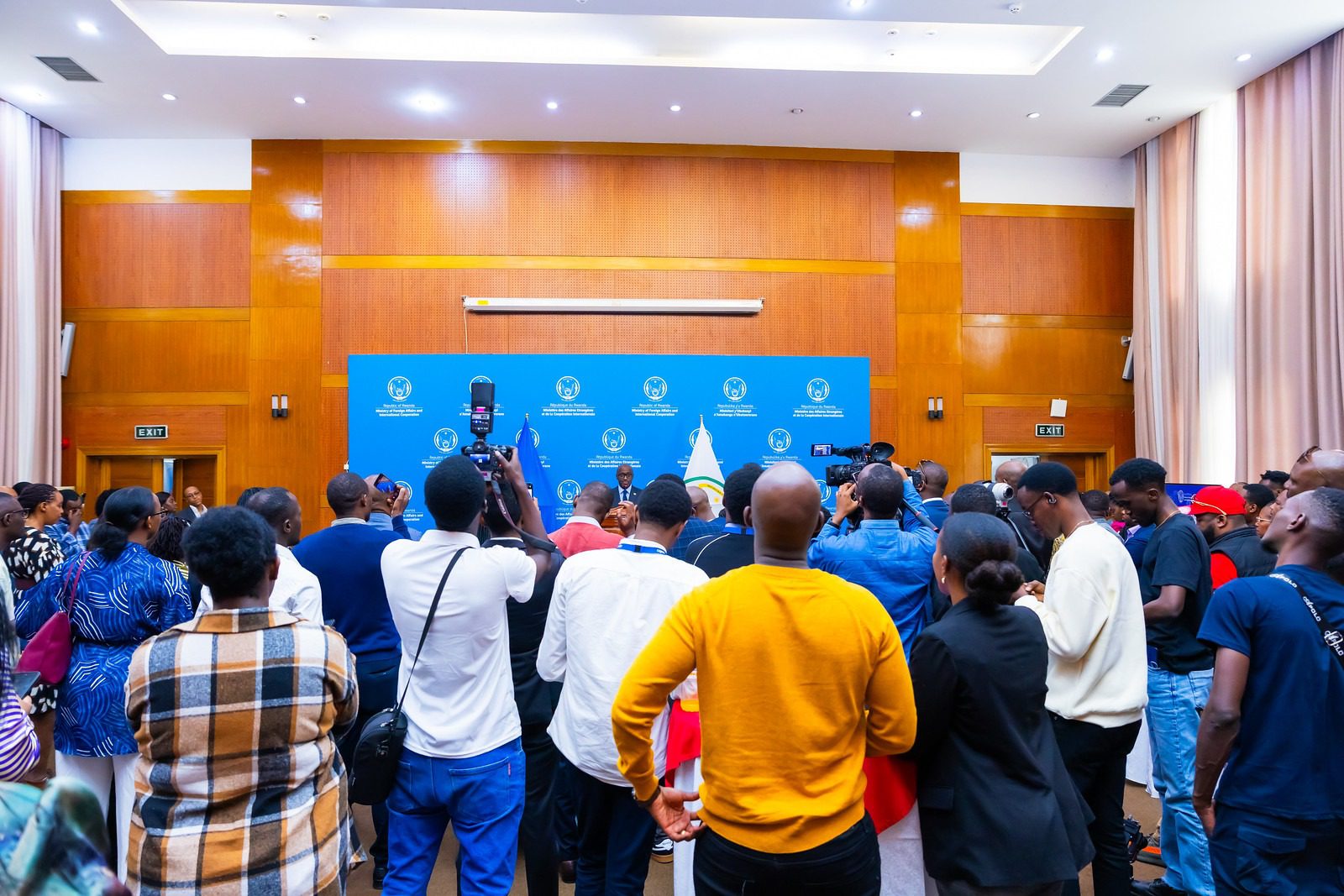 54244023659 8f6077e256 h 1