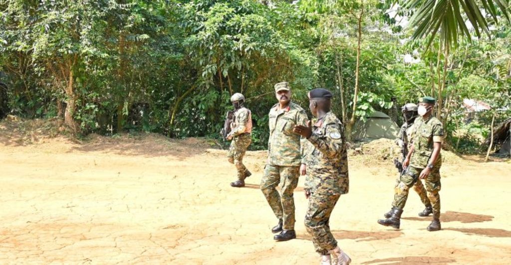 Muhoozi arriving in eastern DRC 780x405 1