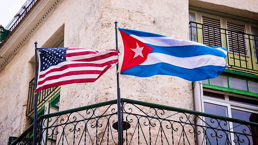 cuba us flags