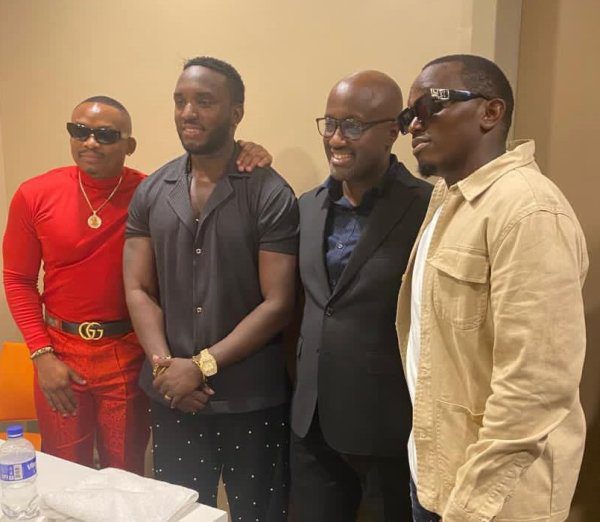 ggpplhtxsaaje6t 93bfc