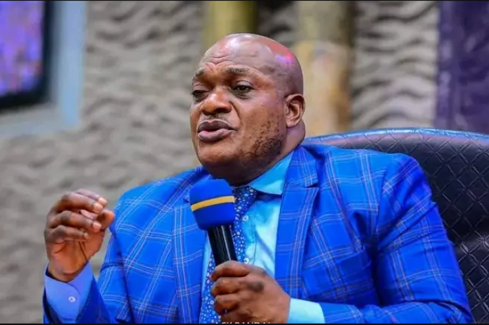 mukuna pascal 23 png 711 473 1