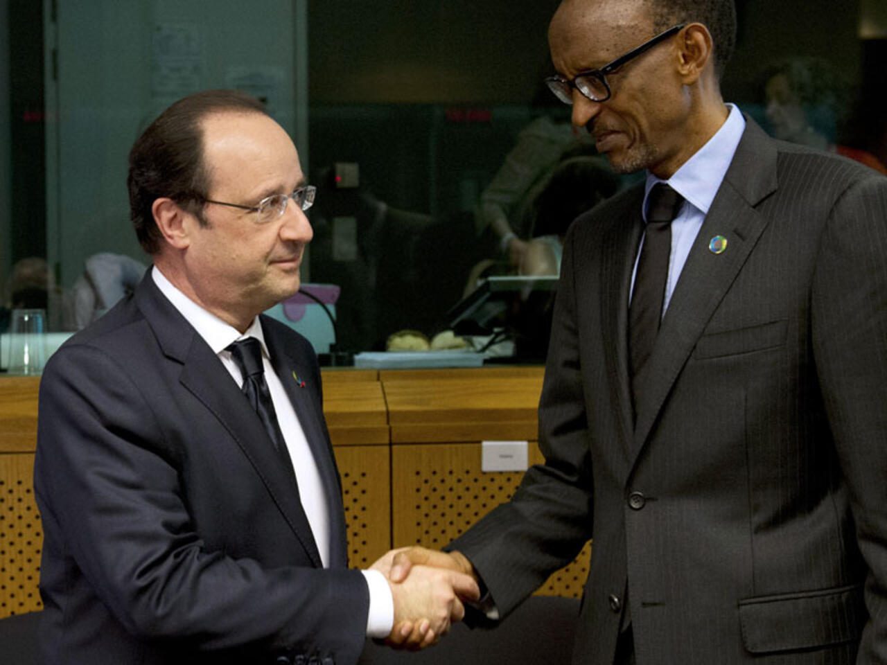 rwanda kagame hollande