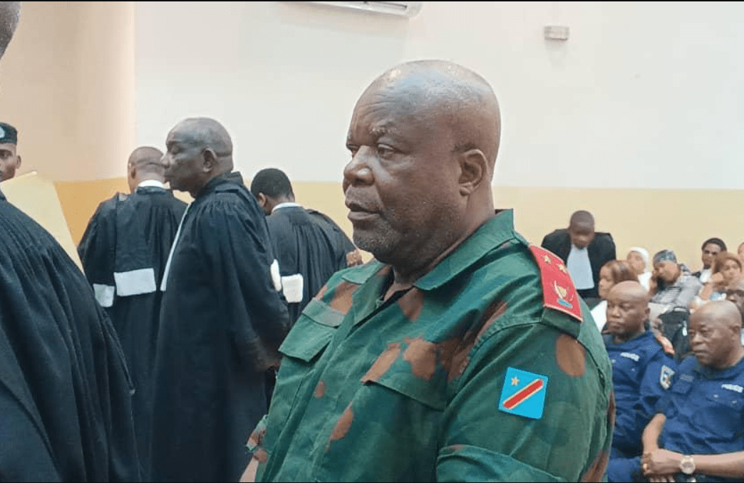 Dieu Gentil Alengbia Nyitetessya Nzambe 2511