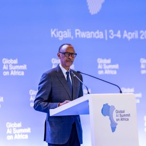 Perezida Kagame afunguraga inama yiga uko AI yazwa umusaruro ku Mugabane wa Afurika