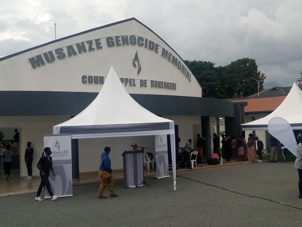 Tariki 15 Mata 1994 Abatutsi barenga 400 biciwe mu Rukiko rwUbujurire rwa Ruhengeri