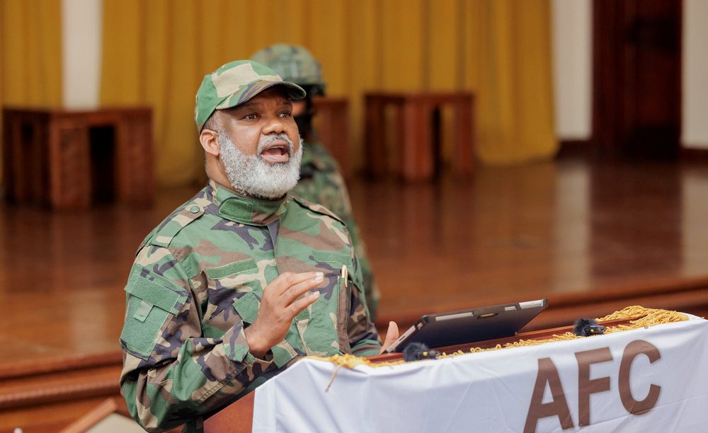 gii7vovxqaatd25 1a44b 1