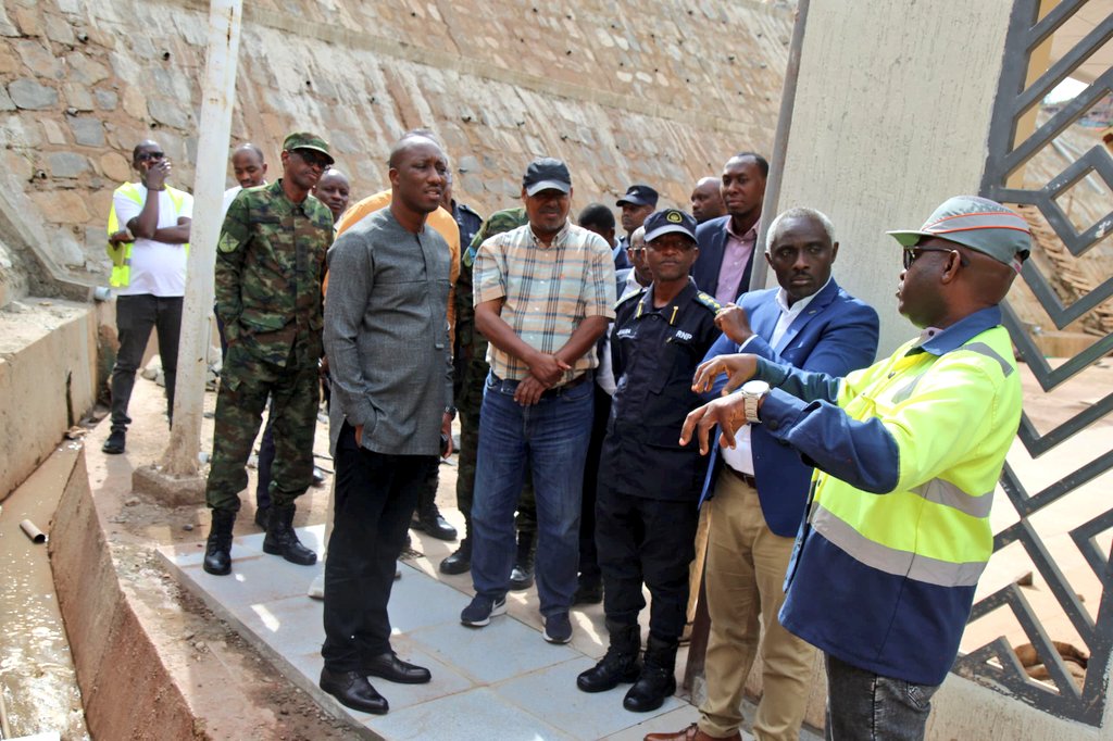 7d224f9d398b38137d8803086375c9d4