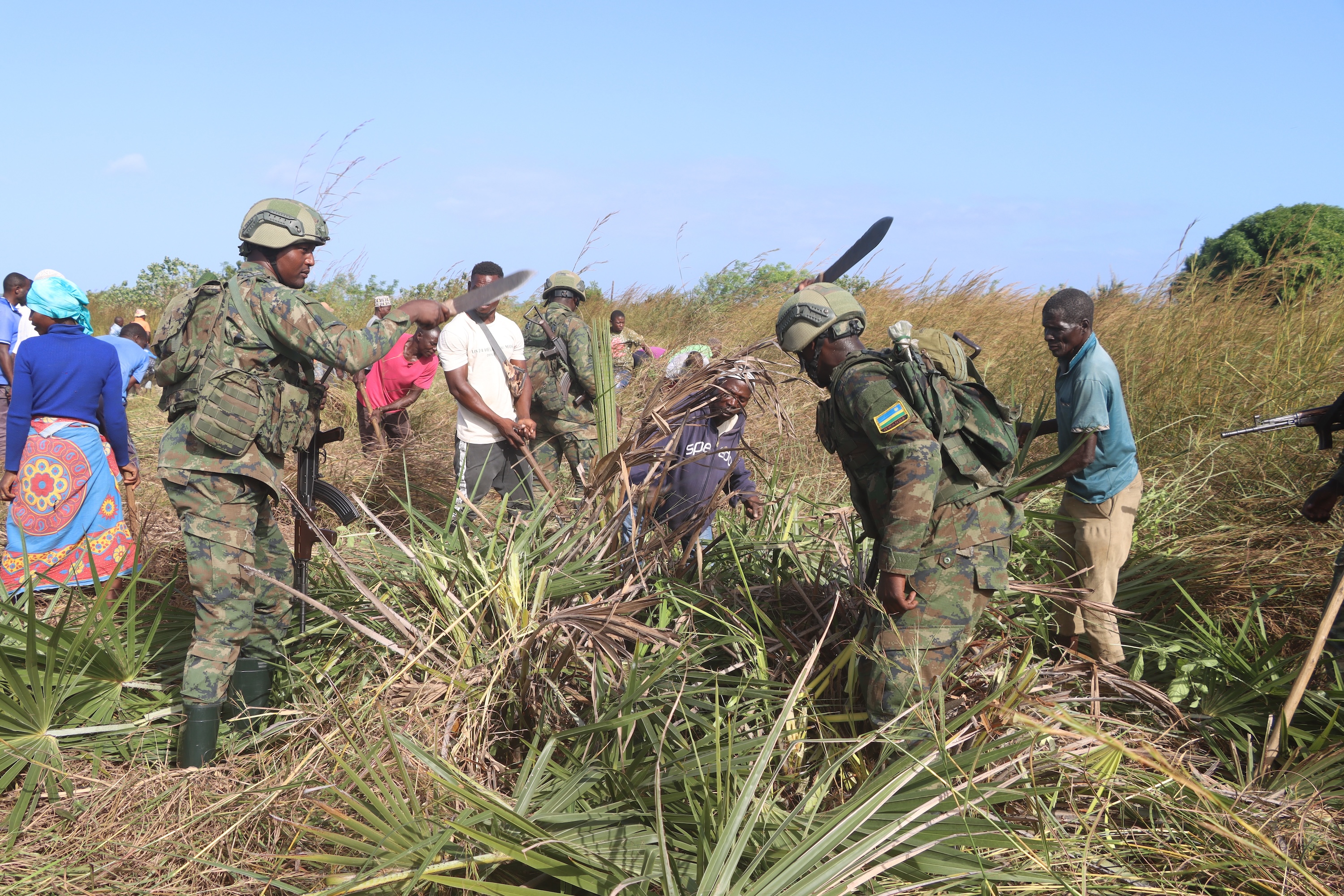 Mozambique: Ingabo z'u Rwanda zifatanyije n'abaturage ba Macomia mu muganda