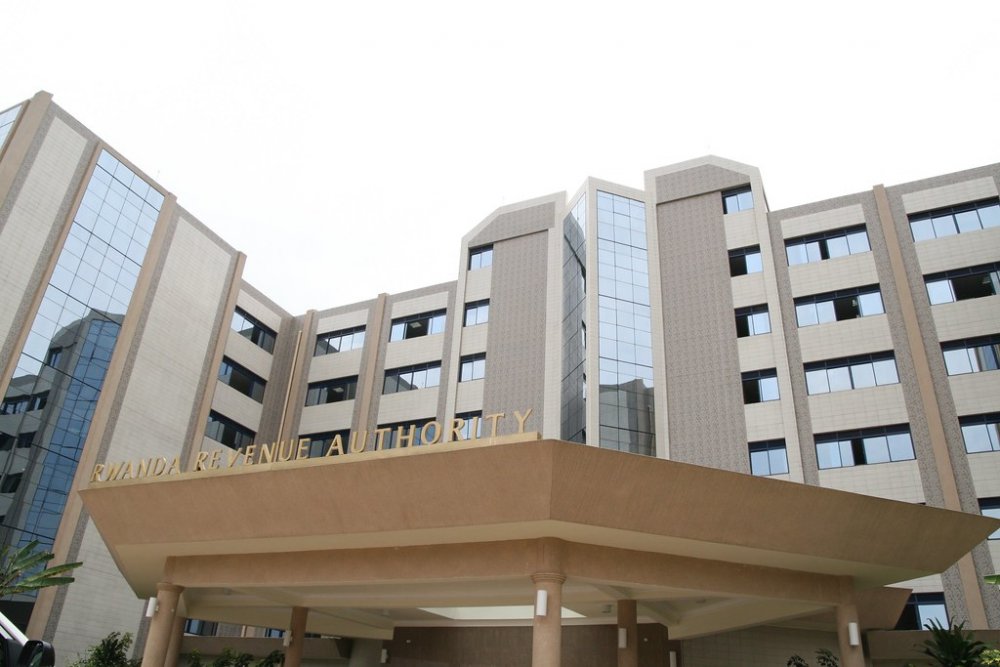 Abacuruzi baraburirwa: RRA yabibukije ko itariki ntarengwa yo kwishyura avansi ya mbere y’umusoro ku nyungu ari 30 Kamena 11 RRA