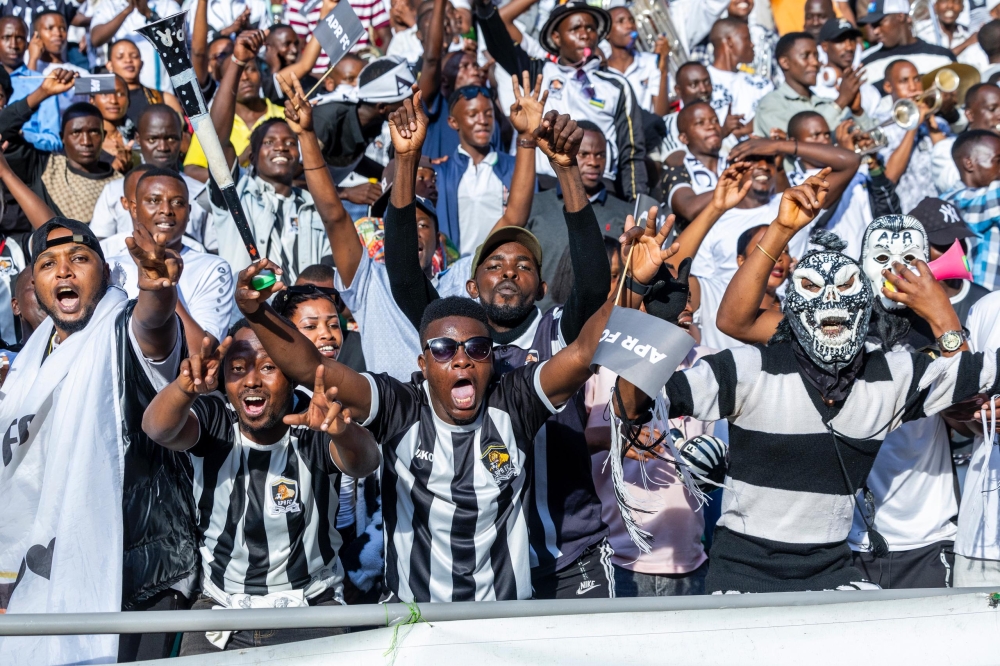 Jose Chameleone agiye kongera gutaramira Abanyarwanda muri Stade Amahoro, ashimira APR FC ku gikombe cya shampiyona 3 WhatsApp Image 2025 05 28 at 10.01.54