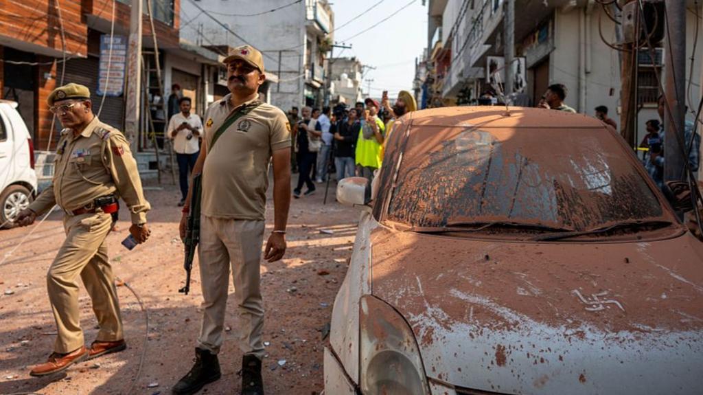 af046940 2d79 11f0 8f57 b7237f6a66e6