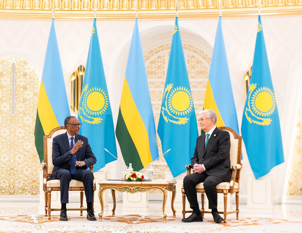 perezida kagame na tokayev baganiriye ku bufatanye bw u rwanda na kazakhstan b7643