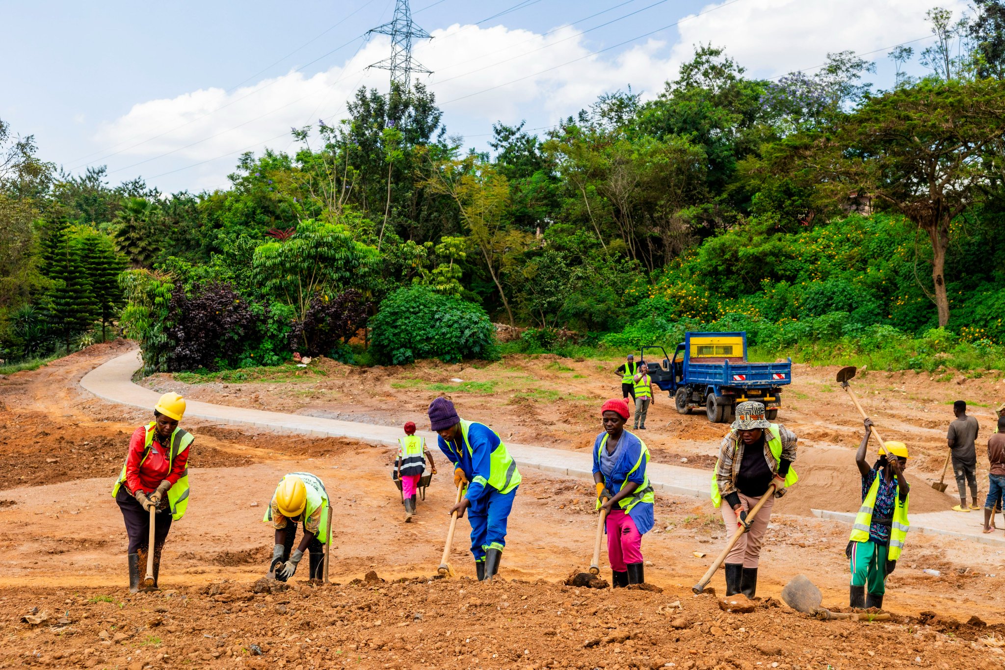 Kigali's Wetland Revamp Nears Completion: REMA Confirms Major Environmental Gains 22 GuMku9XXAAAK3TI