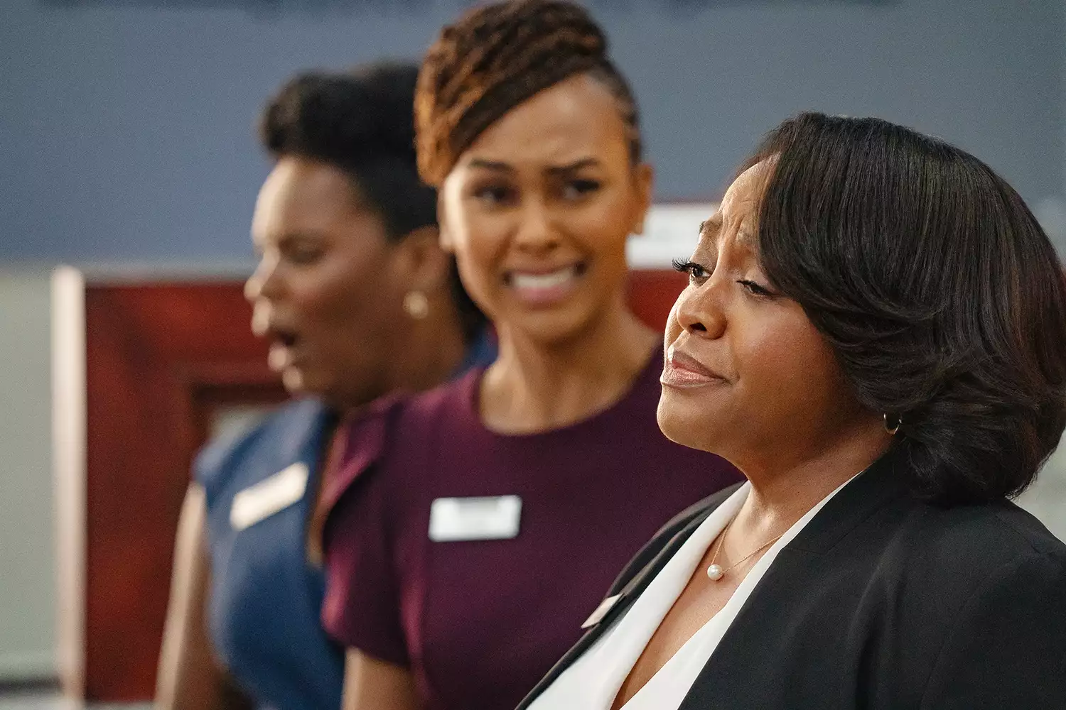 Straw Ashley Versher Sherri Shepherd 060925 084c0d1034f14b80b1ceeb236bb17548