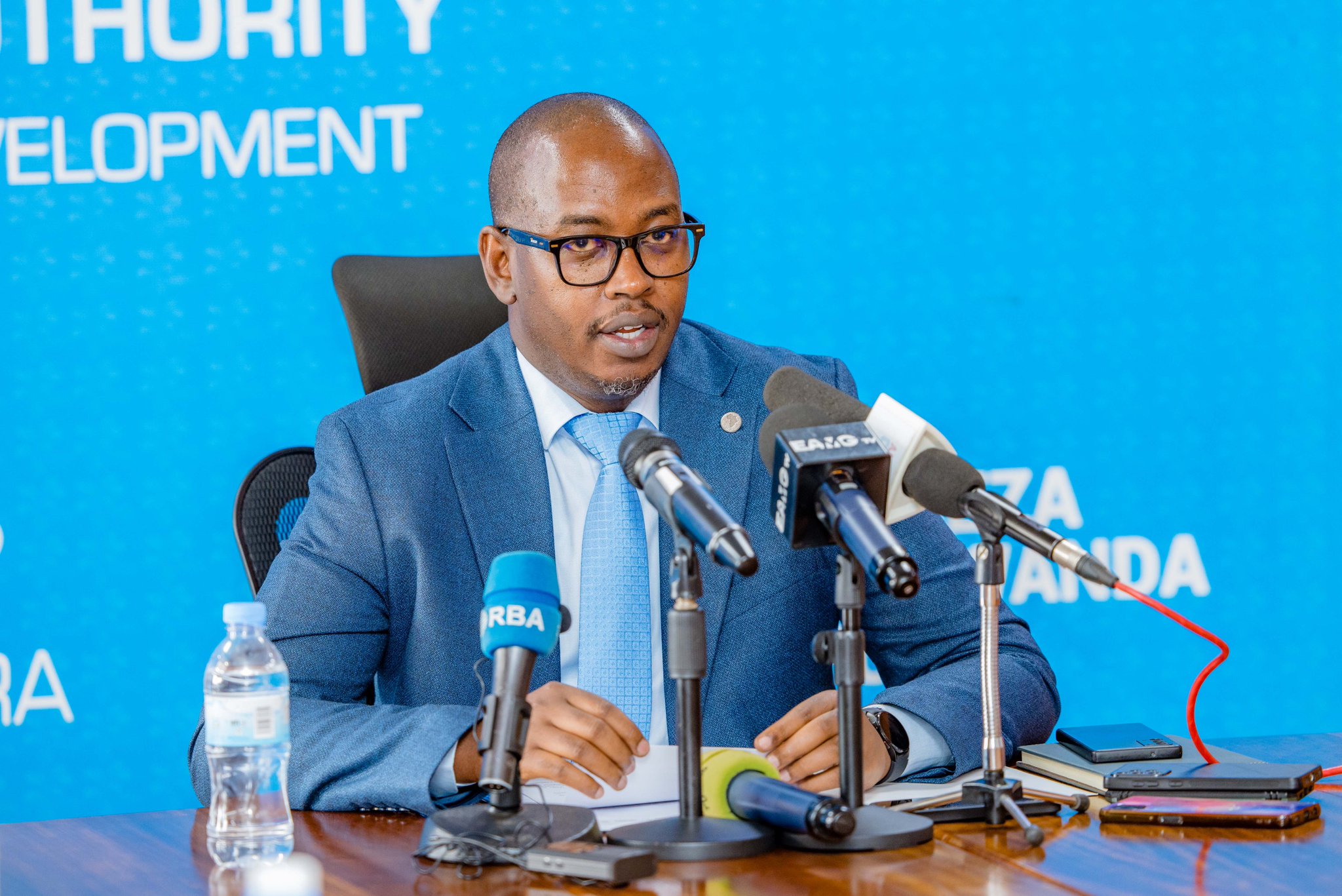 Rwanda Revenue Authority Exceeds 2024/2025 Tax Target, Collects Over Rwf 3 Trillion 40 GvUsaJGXsAA39mp