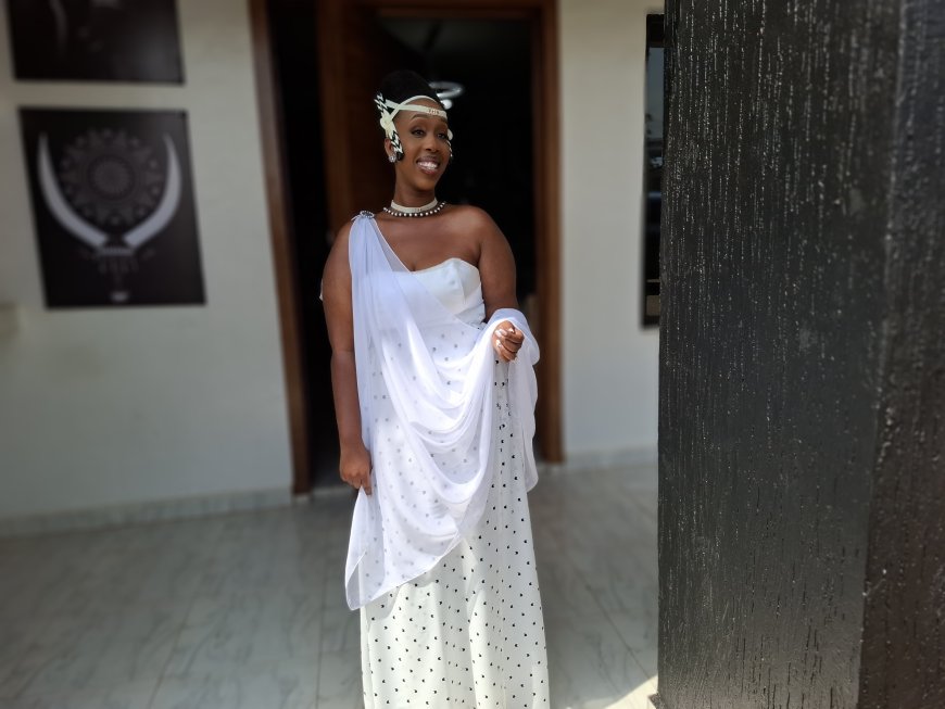 Audia Intore yarongowe n'umunyamakuru 23