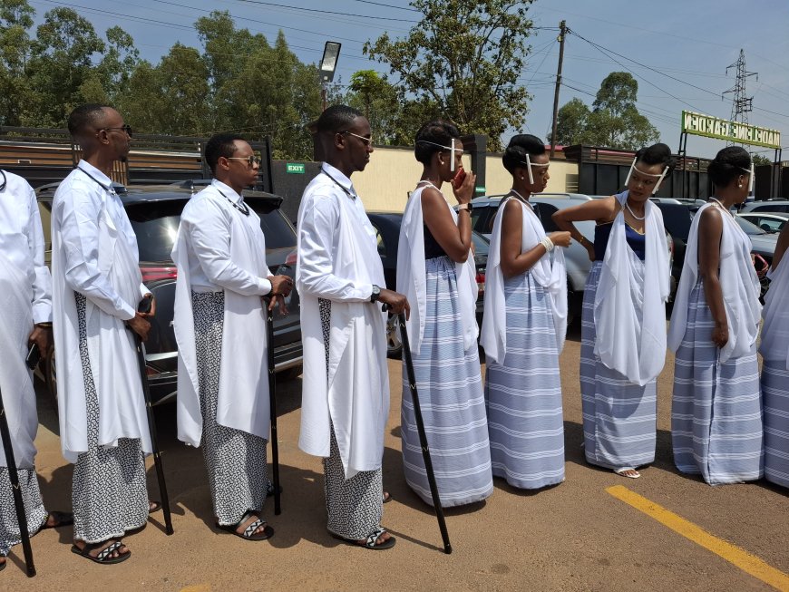 Audia Intore yarongowe n'umunyamakuru 27