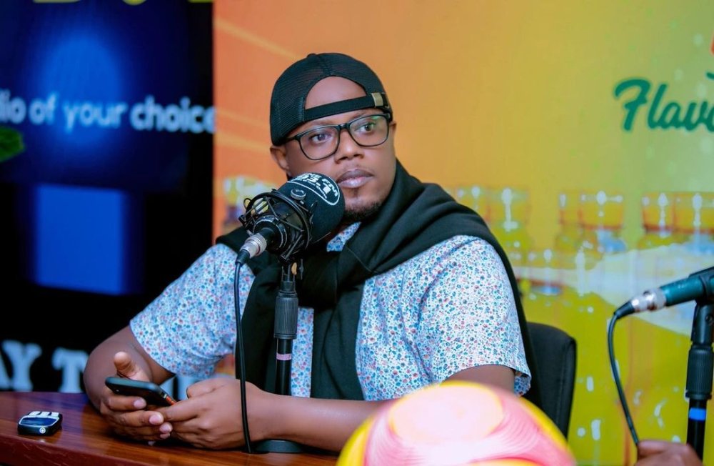 Umunyamakuru Bruno Taifa agiye gushinga radiyo 75 taifa 3037501651390206 1102d