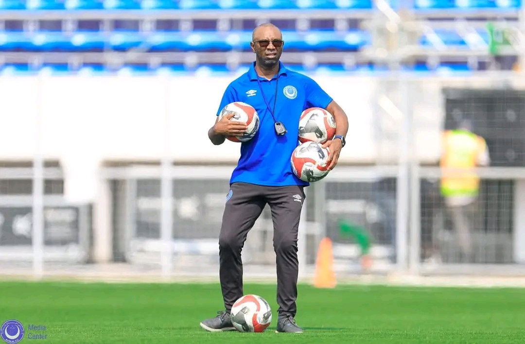 Florent Ibenge asanga APR FC ari ikipe ikomeye ku mugabane 54 1755350010893