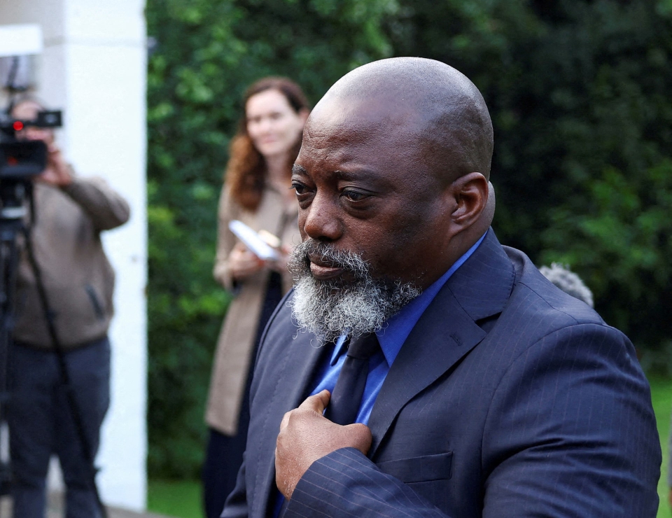 BFSWNZQMMJNFHKC7WUBFXMESVI 1 1