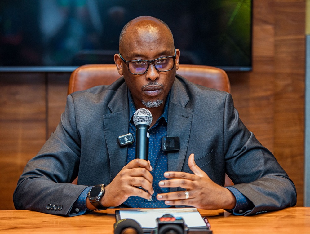 Shema Fabrice ntashaka miliyoni 290 Frw muri FERWAFA 2 Shema Fabrice 2