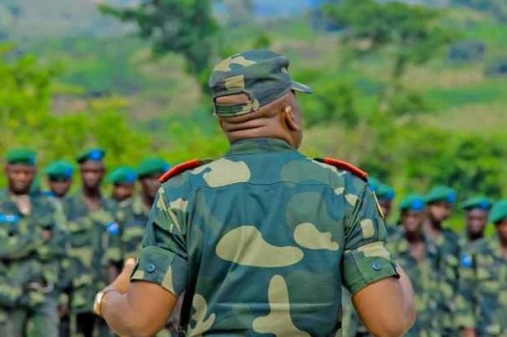 congoquotidien actualite rdc nouvelles promotions fardc richard leon kasonga cibangu jacques ychaligonza nduru grade militaire kinshasa defense 378 file