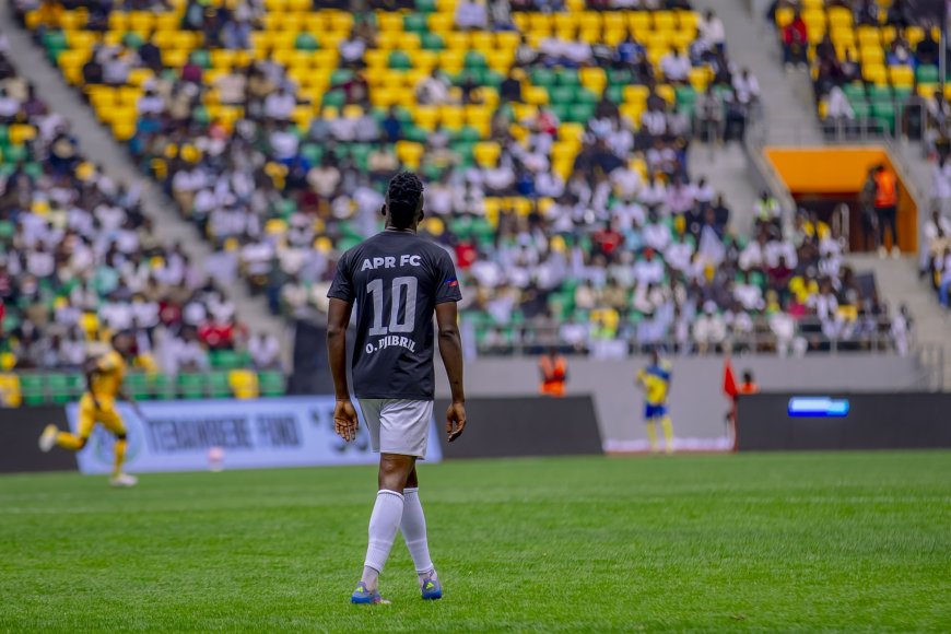 Icyo rutahizamu wa APR FC asaba abafana 42