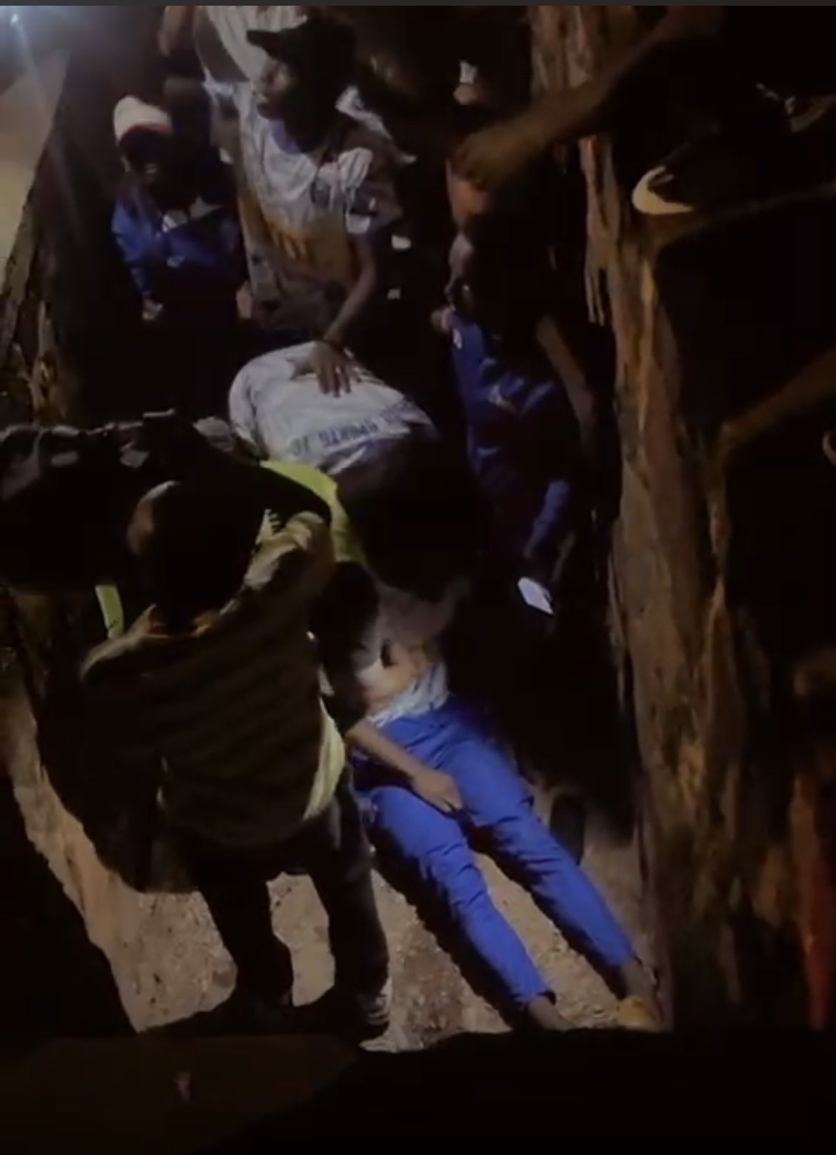 Umuzamu wa Rayon Sports yaguye mu muferege 40 20250920 230636