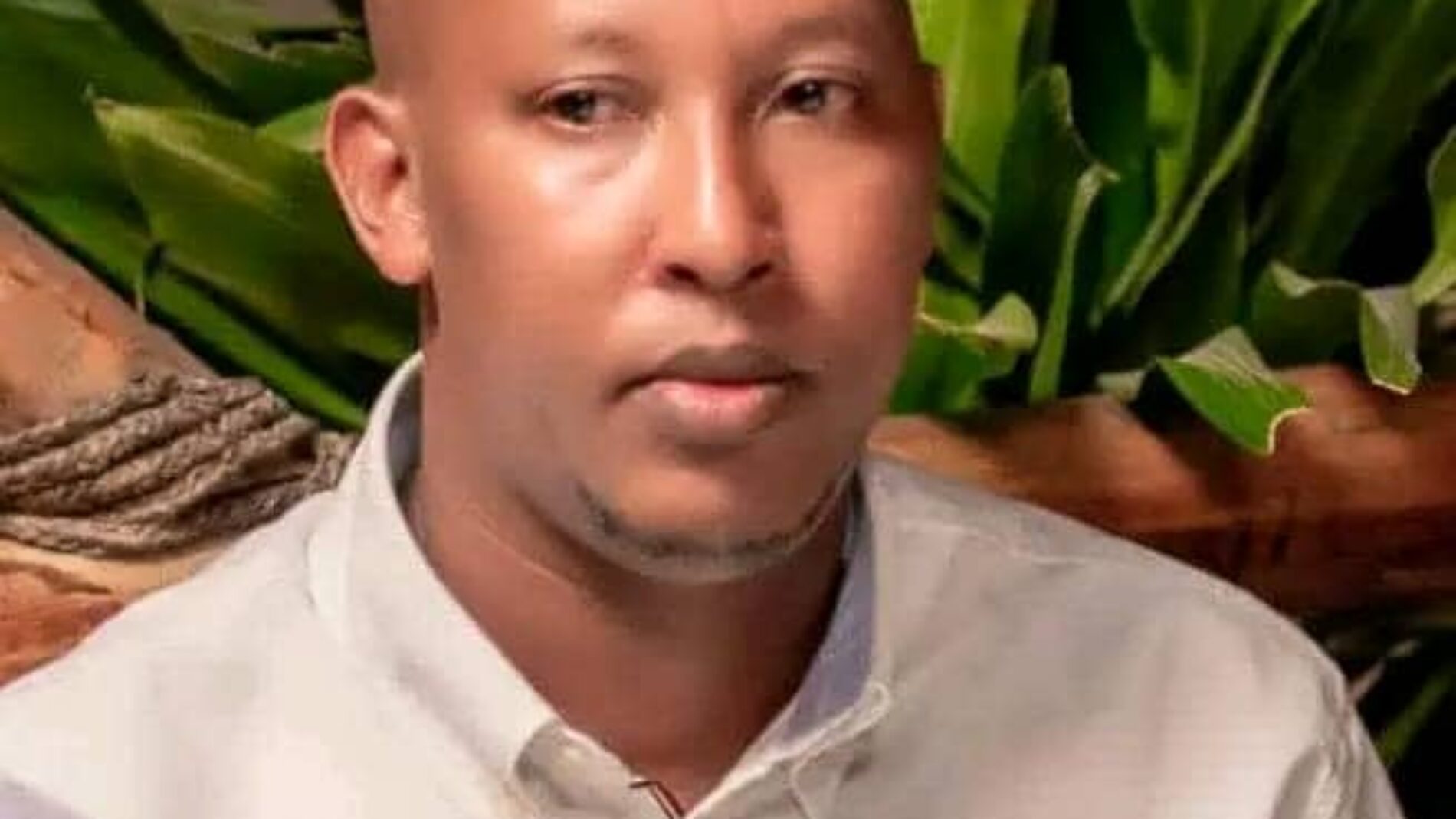 Donatien Mbonicura soupconne davoir continue a percevoir les loyers des proprietes de lancien Premier ministre burundais Alain Guillaume Bunyoni pourtant saisies par la justice