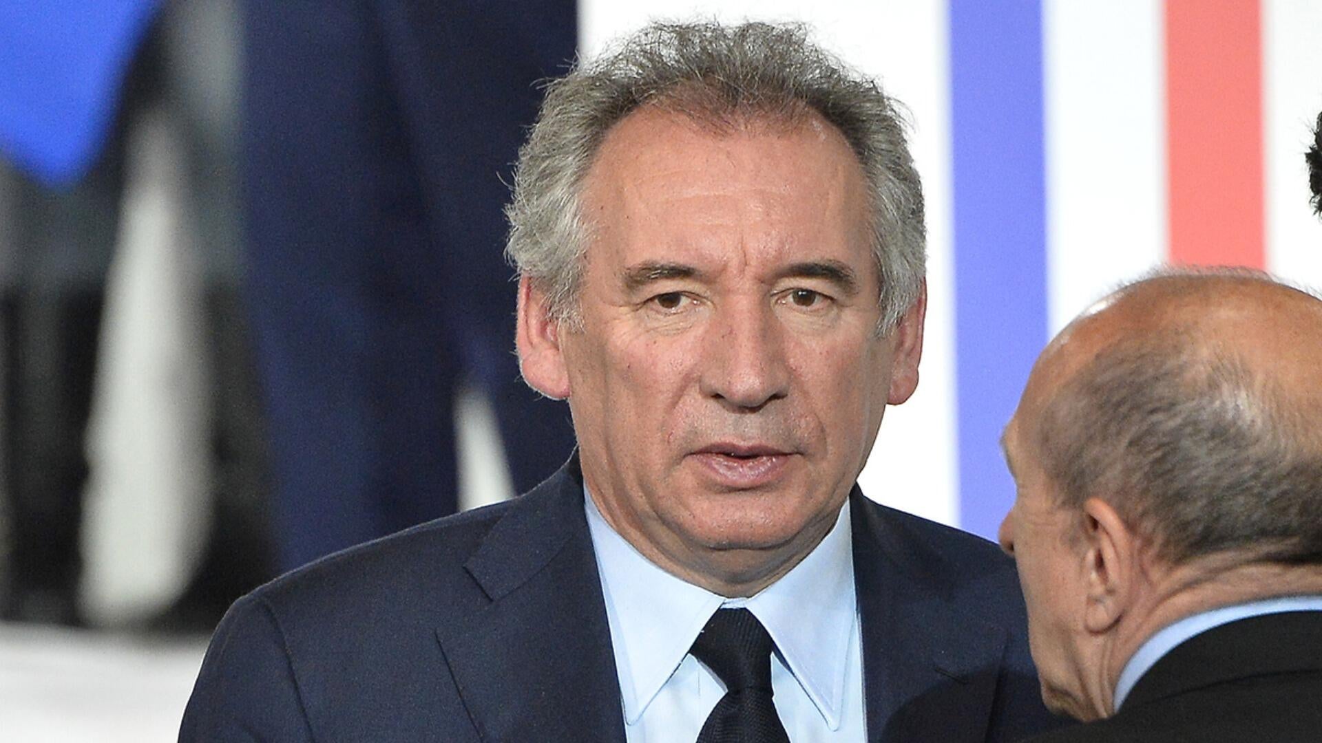 cbsn fusion french prime minister francois bayrou ousted after losing confidence vote thumbnail