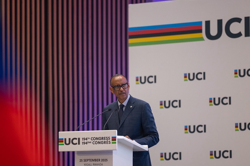 g1rbuq1xsaatiuu d8ade