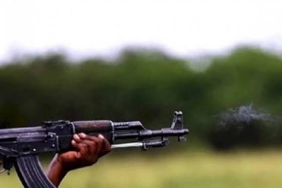 Polisi y'u Rwanda yarashe mu kico batatu batemye abaturage 54 images 1