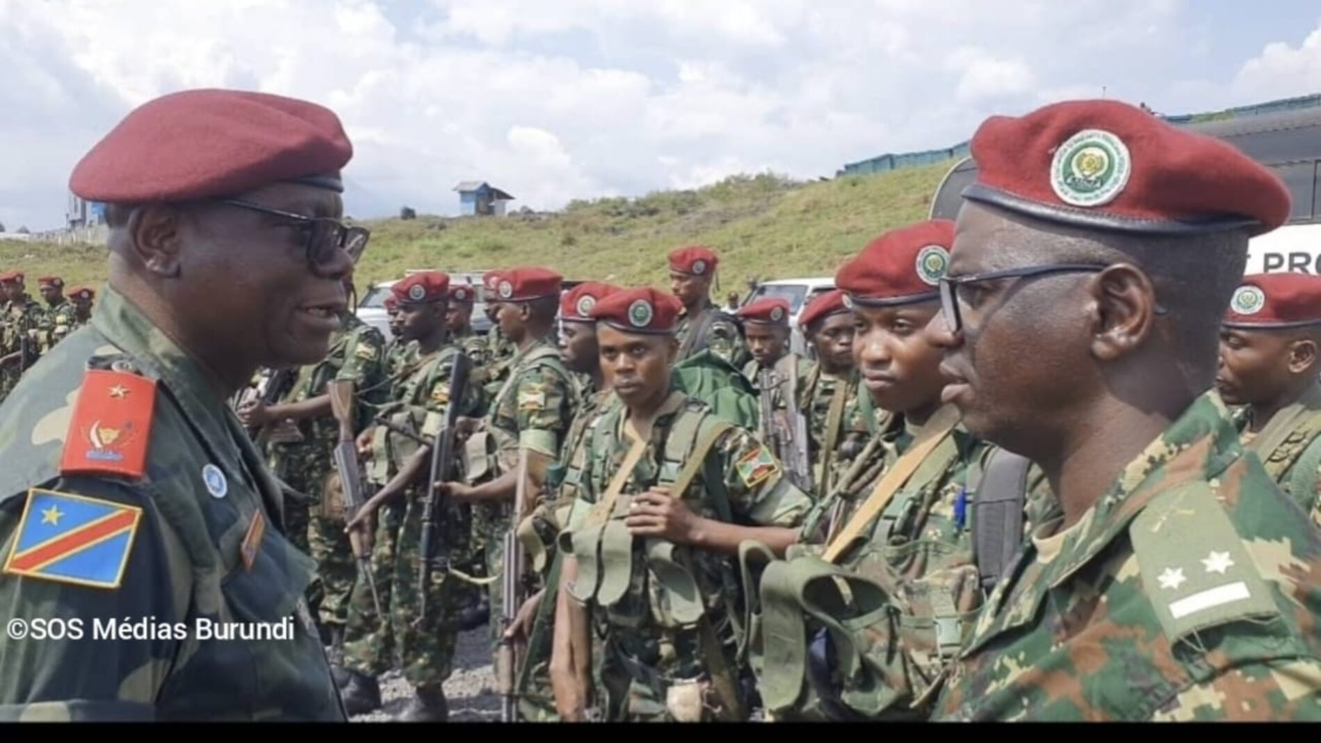 Arrivee des premiers militaires burundais a laeroport de Goma chef lieu de la province du Nord Kivu a lest de la RDC. Ce site strategique a ete repris par les rebelles du M23 en janvier 2025