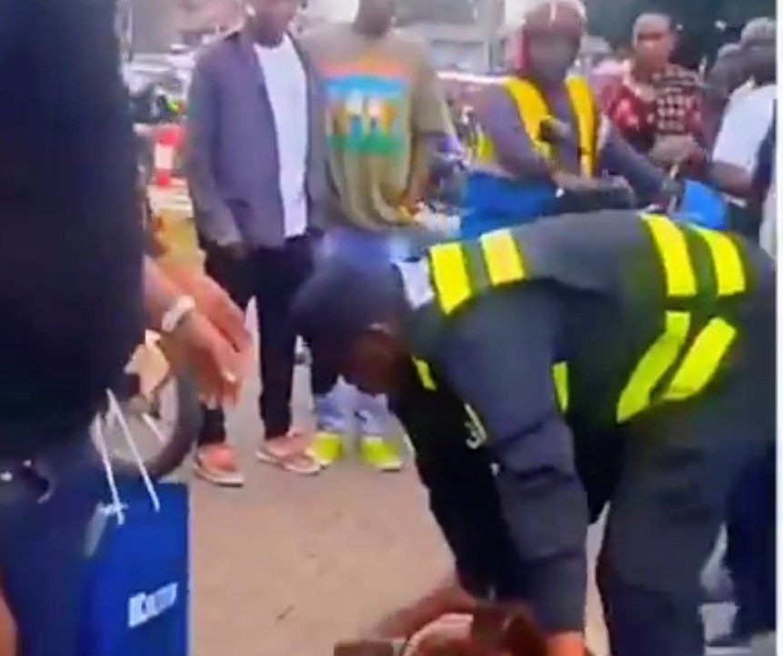 Polisi yâu Rwanda yavuze ku mashusho yagaragaje umupolisi ari kugundagurana nâumuturage 48 Screenshot 20251007 1902082