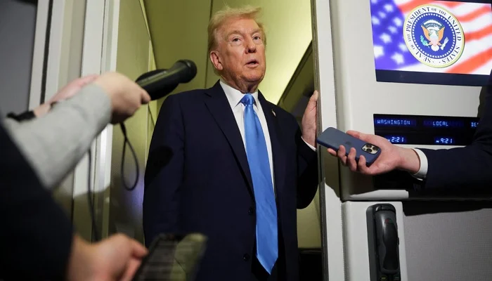 1355355 9845870 Trump AFOne 2 updates