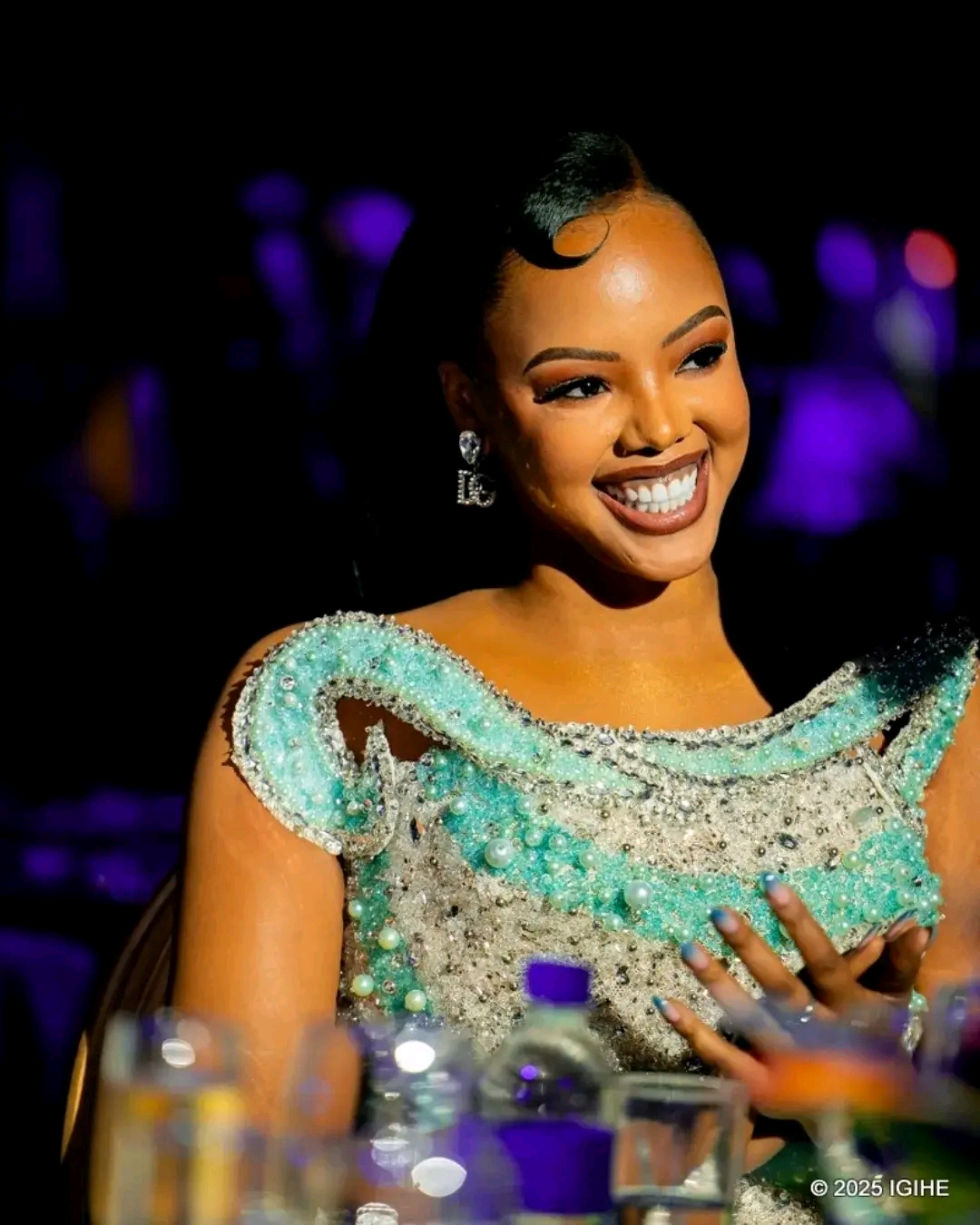 Ibyo ntibibareba: Miss Jolly Mutesi asubiza abibaza aho akura amafaranga 87 1762031101751