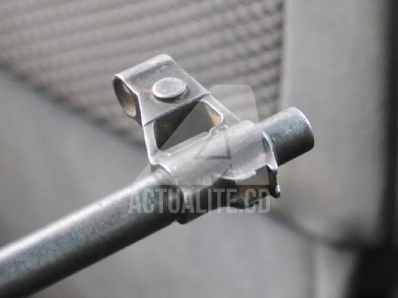 Wazalendo zishe umusore wari ugiye kuzitwaza ibyo zasahuye 101 Arme 1 0