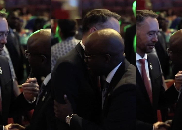 Screen Shot 2025 11 19 at 16.17.08