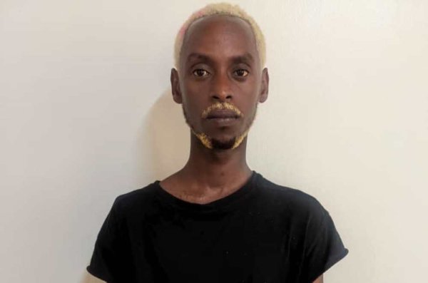 Bill Ruzima wafatanwe urumogi yajyanwe kugororwa 93 bill log 65871