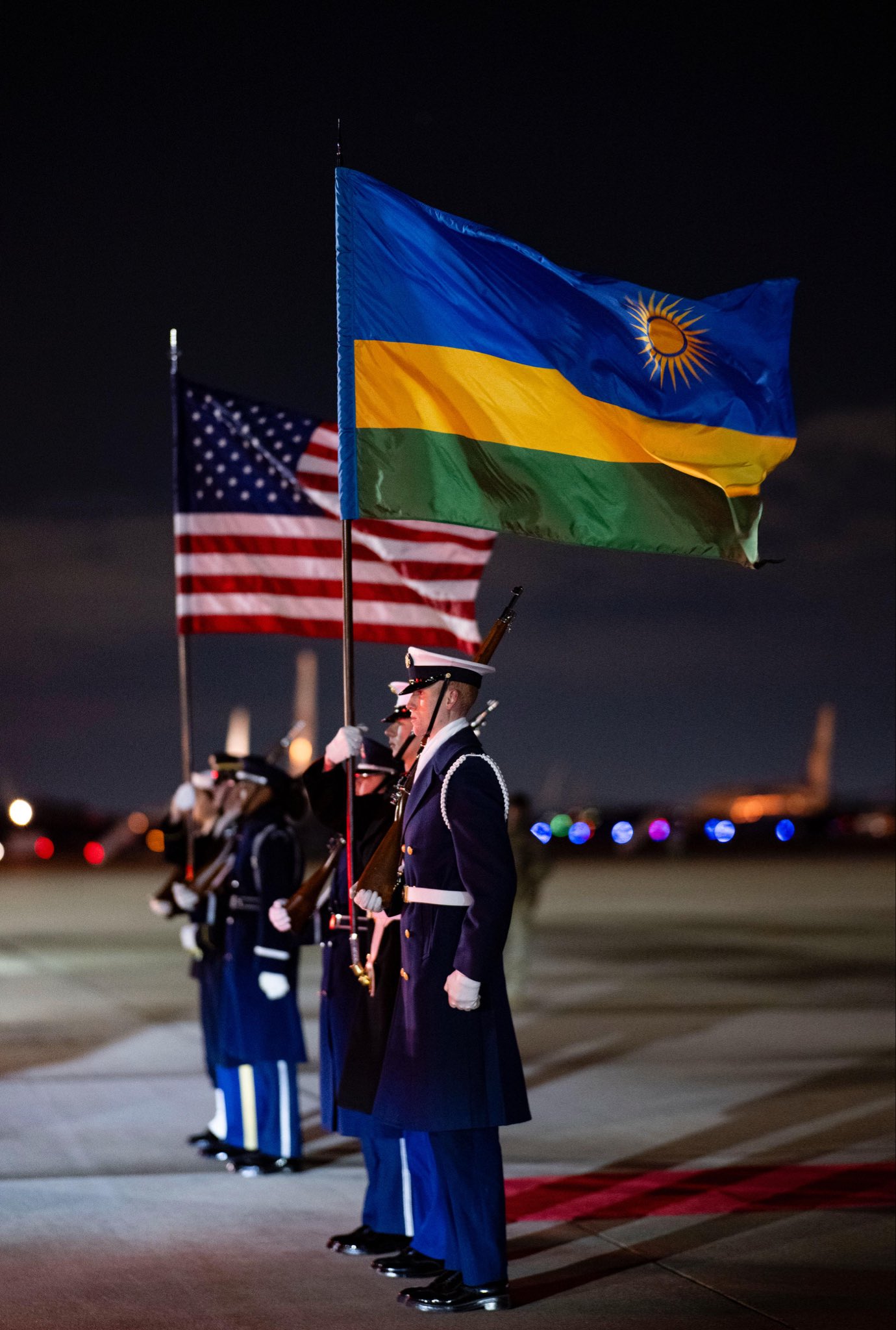 Perezida Kagame yageze i Washington (Amafoto) 2 20251203 161206
