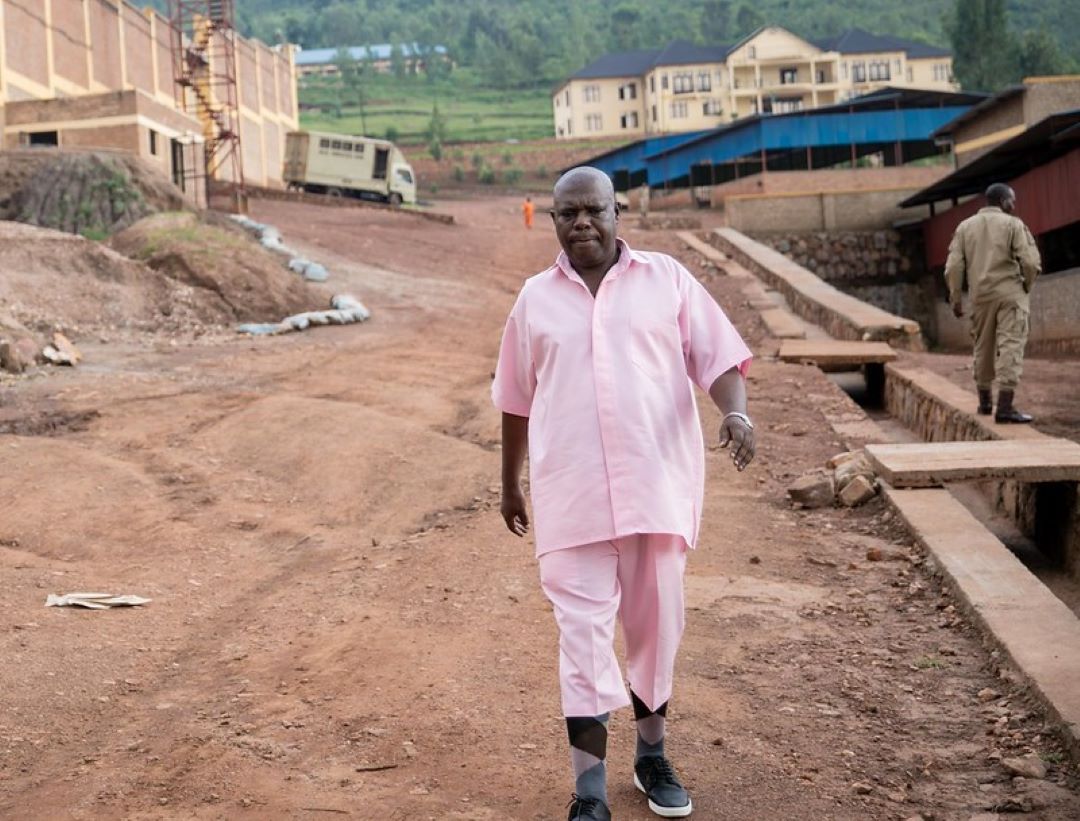 49363252362 c6efa5a102 c 1