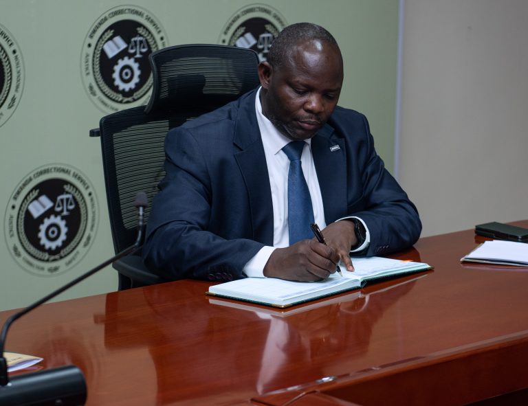 RCS na ADEPR baganiriye ku bimaze kugerwaho mu bufatanye hagati y'impande zombi 12 DSC0662 1 768x591 1